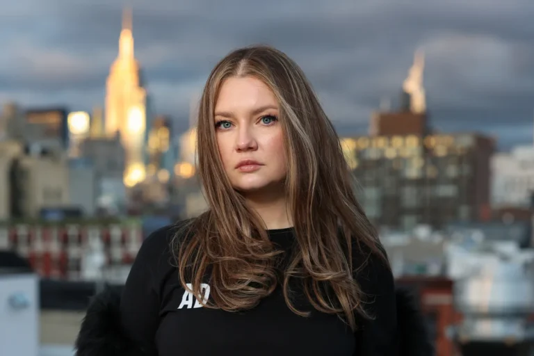 Anna Delveys Vermögen: Aufstieg und Fall der „falschen Erbin“ anna delvey